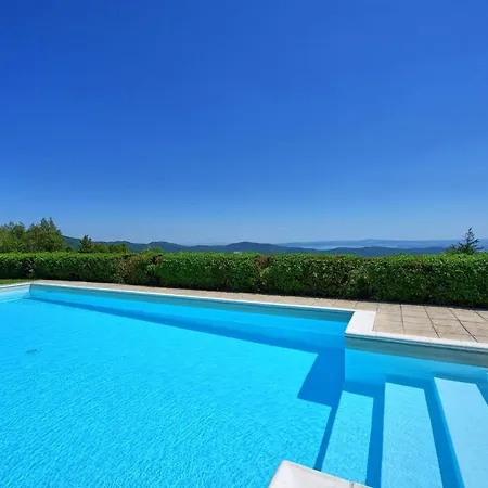 Sleeps 4 Pool Wifi * Cortona