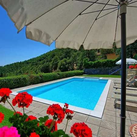 Sleeps 4 Pool Wifi * Cortona
