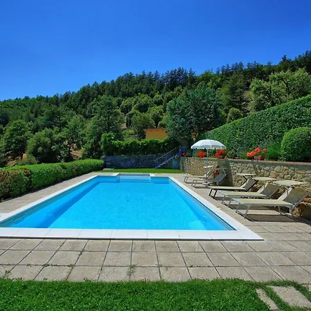 Sleeps 4 Pool Wifi